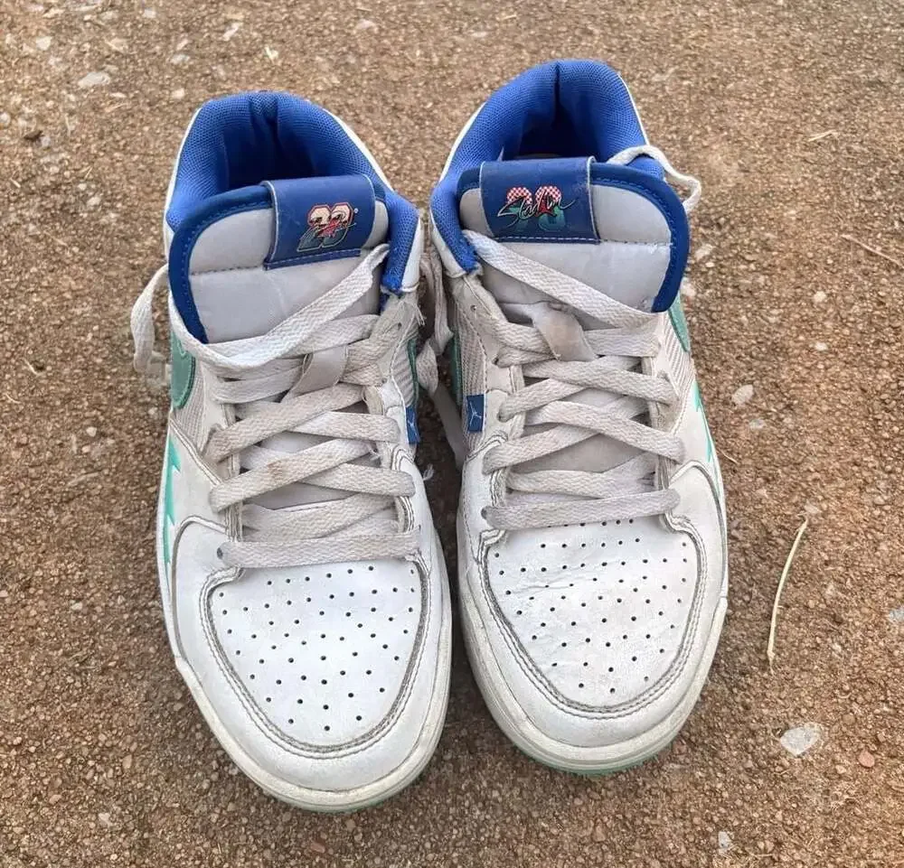 Jordan Stadium 90 SE GS 'White/Hyper Royal/Hyper Jade' sz 7Y